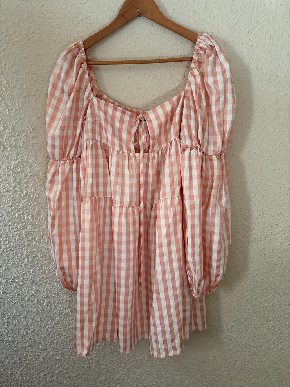Boohoo Pink and White Gingham Tie-Front Puff Sleeve Mini Dress